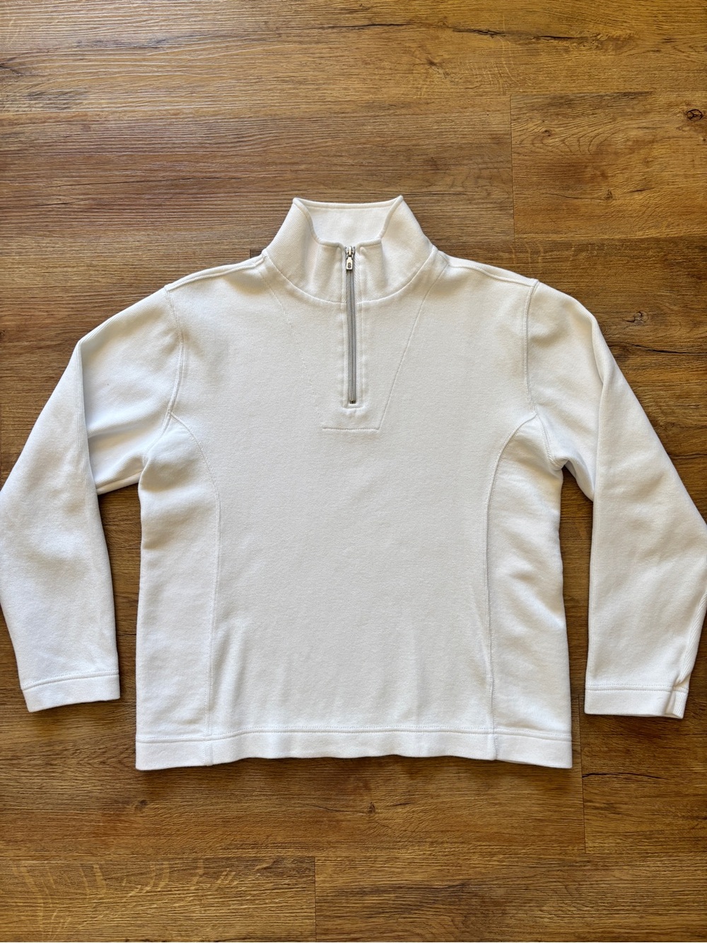Tommy Bahama Bright White Mock Neck Aruba style pullover Sz. M